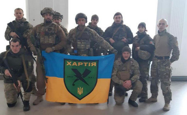 Элина Свитолина и Сергей Стаховский задонатили 20 000 долларов на зимнюю обувь и одежду для харьковских добровольцев Элина Свитолина и Сергей Стаховский задонатили 20 000 долларов на зимнюю обувь и одежду для харьковских добровольцев