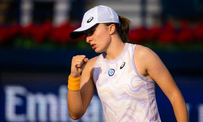 Дубай. Швёнтек досрочно вышла в полуфинал после отказа Плишковой Дубай. Швёнтек досрочно вышла в полуфинал после отказа Плишковой