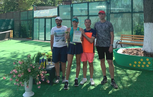 Ястремская-младшая выиграла свой дебютный титул на турнире ФТУ в Херсоне Ястремская-младшая выиграла свой дебютный титул на турнире ФТУ в Херсоне