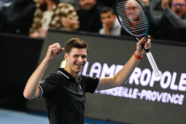 Марсель. Хуркач и Бонзи встретятся в решающем матче Марсель. Хуркач и Бонзи встретятся в решающем матче