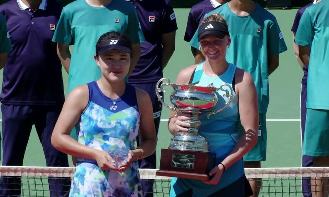 Осака. 19-летняя американка из топ-200 выиграла дебютный титул WTA, не проиграв ни одного сета