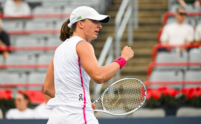 Монреаль. Бенчич не смогла выиграть два матча за день, Швёнтек и Пегула встретятся в 1/2 финала