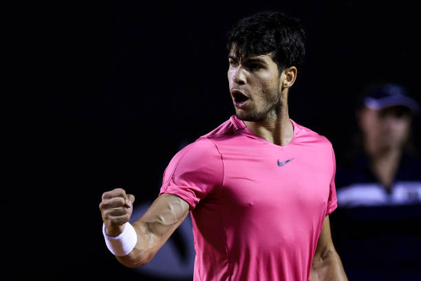 Рио-де-Жанейро. Алькарас успешно начал защиту титула, Шварцман установил личный антирекорд на грунте Рио-де-Жанейро. Алькарас успешно начал защиту титула, Шварцман установил личный антирекорд на грунте