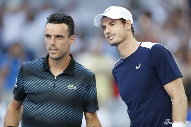 Australian Open. Баутиста Агут одолел Маррея в пятисетовом противостоянии