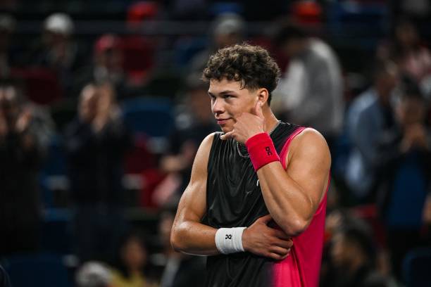 Шанхай. Шелтон прервал победную серию Синнера, Марожан обыграл девятую ракетку мира Рууда