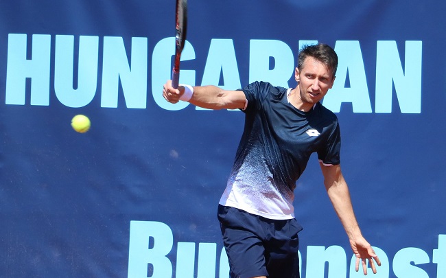 Будапешт. Стаховский проигрывает восьмому сеяному