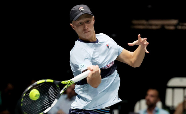 Davis Cup Finals. Сын легендарного теннисиста дебютировал за взрослую сборную, Вавринка проиграл оба своих матча Davis Cup Finals. Сын легендарного теннисиста дебютировал за взрослую сборную, Вавринка проиграл оба своих матча