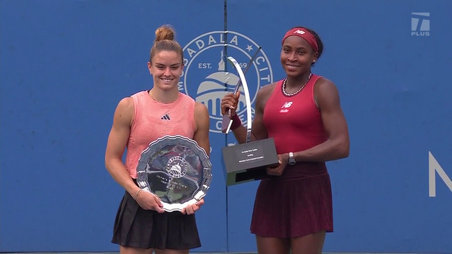 Вашингтон. Гауфф в двух сетах обыграла Саккари в решающем матче Вашингтон. Гауфф в двух сетах обыграла Саккари в решающем матче