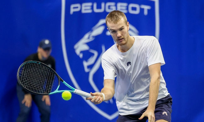 Лилль. Сачко не смог выйти в полуфинал турнира Лилль. Сачко не смог выйти в полуфинал турнира