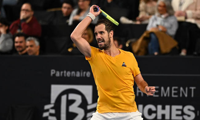 Марсель. Гаске одержал победу в трехчасовом французском дерби и вновь сыграет против Вавринки Марсель. Гаске одержал победу в трехчасовом французском дерби и вновь сыграет против Вавринки