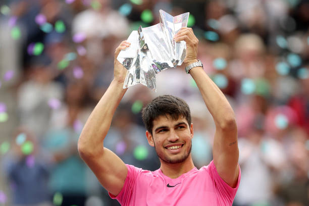 Индиан-Уэллс. Алькарас разгромил Медведева в финале и вновь стал первой ракеткой мира Индиан-Уэллс. Алькарас разгромил Медведева в финале и вновь стал первой ракеткой мира