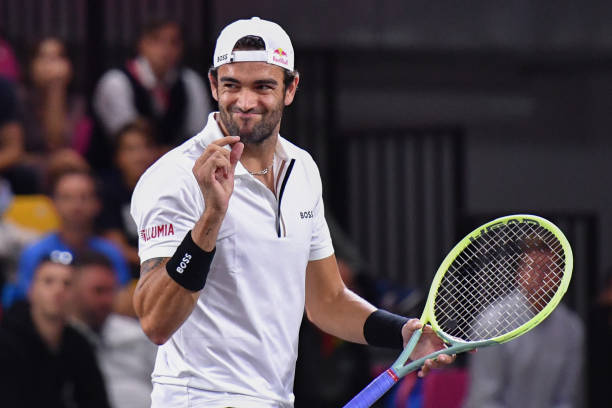 Флоренция. Берреттини покидает турнир после первого матча, Имер победил Карацева Флоренция. Берреттини покидает турнир после первого матча, Имер победил Карацева