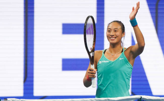 Чжэнчжоу. Чжэн Циньвэнь победила Саккари и сыграет против Калининой в четвертьфинале