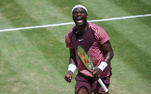 Штутгарт. Тиафо и Штруфф сыграют в решающем матче турнира Штутгарт. Тиафо и Штруфф сыграют в решающем матче турнира