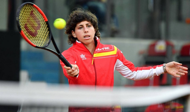 Карла Суарес-Наварро: "Хочу вывести Испанию в финальную часть Кубка Федерации" Карла Суарес-Наварро: "Хочу вывести Испанию в финальную часть Кубка Федерации"