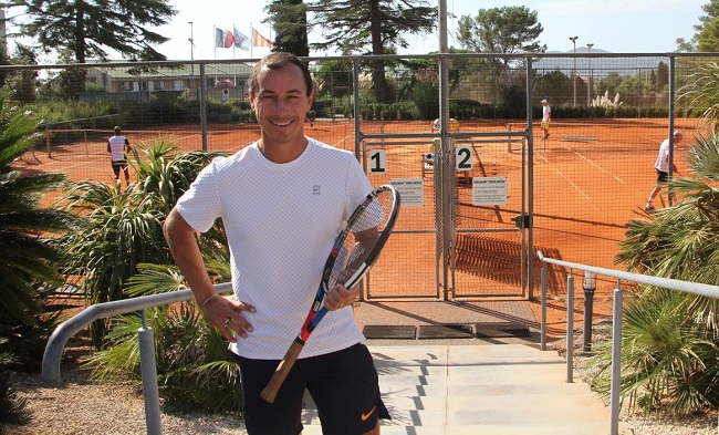 Жан-Рене Лиснар: "Если мы можем выходить на улицу, то почему мы не можем проводить теннисный турнир?" Жан-Рене Лиснар: "Если мы можем выходить на улицу, то почему мы не можем проводить теннисный турнир?"