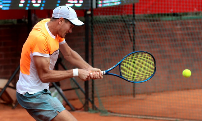 Мая. Сачко проиграл в своём стартовом матче Мая. Сачко проиграл в своём стартовом матче