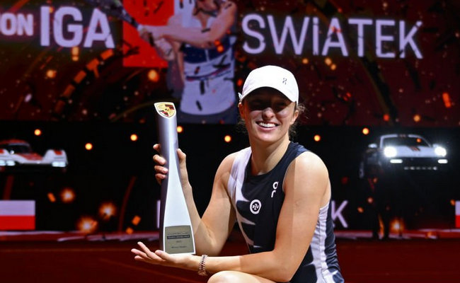 Штутгарт. Швёнтек второй год подряд обыграла Соболенко в финальном матче Штутгарт. Швёнтек второй год подряд обыграла Соболенко в финальном матче