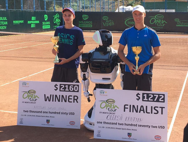 Брашов. Крутых проиграл в финальном матче