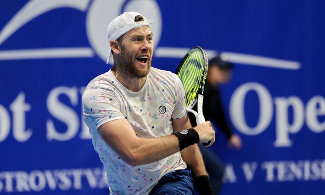 Оэйраш. Марченко уступил в финальном раунде квалификации Оэйраш. Марченко уступил в финальном раунде квалификации