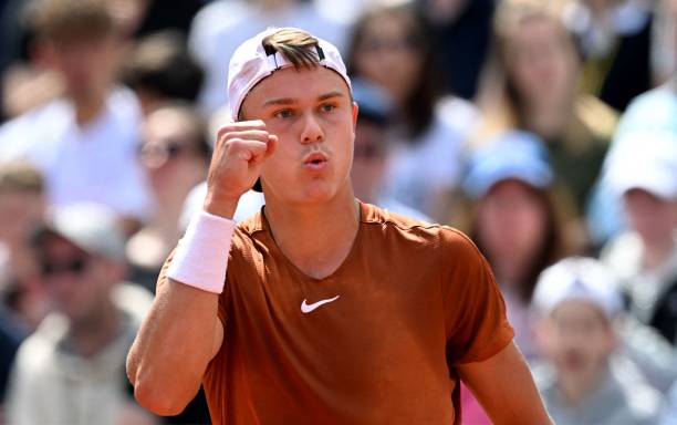 Мюнхен. Руне второй год подряд выиграл титул, отыграв четыре матчбола в решающем сете Мюнхен. Руне второй год подряд выиграл титул, отыграв четыре матчбола в решающем сете