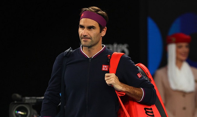 Роджер Федерер перенес еще одну операцию и не выйдет на корты до 2021 года Роджер Федерер перенес еще одну операцию и не выйдет на корты до 2021 года