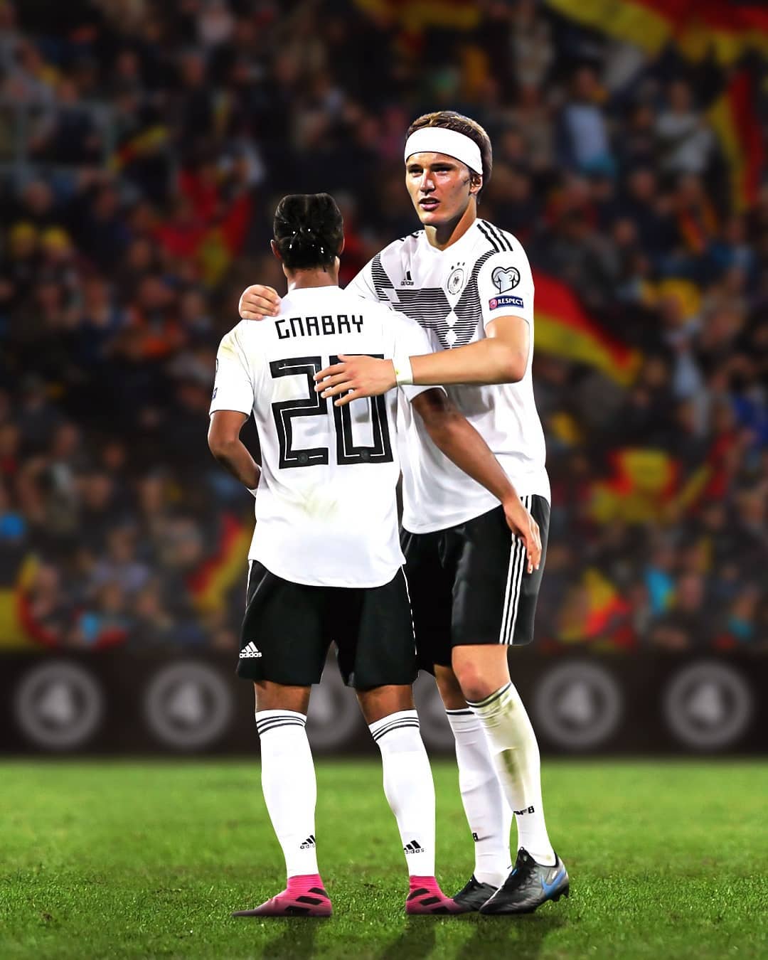 Надаль и Рамос, дель Потро в компании Месси: если бы теннисисты играли в футбол Надаль и Рамос, дель Потро в компании Месси: если бы теннисисты играли в футбол