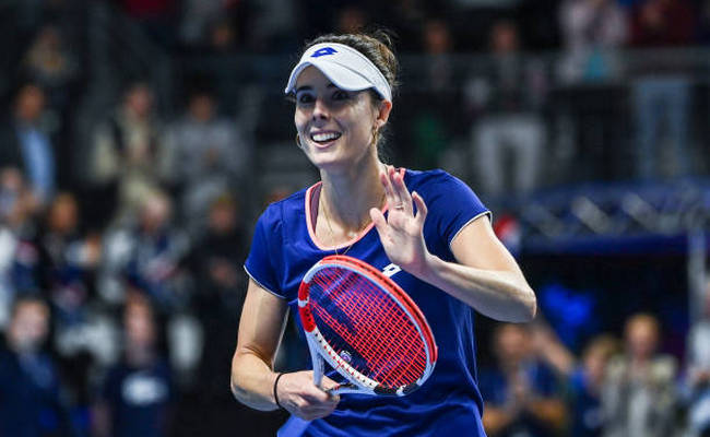 Ноттингем. Корне победила восьмую ракетку мира, Уотсон и Голубич встретятся в 1/4 финала