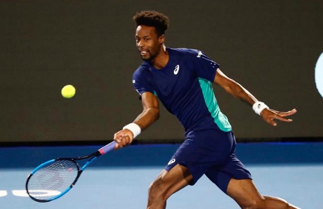 Монфис и Фоньини поспорят за место в финале выставочного турнира в Эр-Рияде