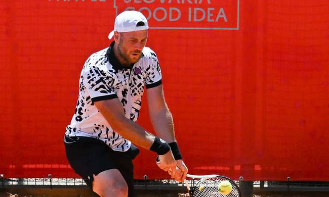 Чикаго. Марченко уступил сеяному сопернику во втором круге