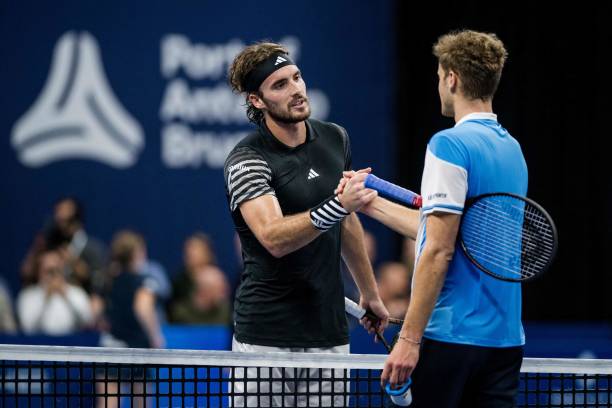 Антверпен. Циципас сыграет против Фиса за место в финале, Мартерер впервые дошел до полуфинала на харде