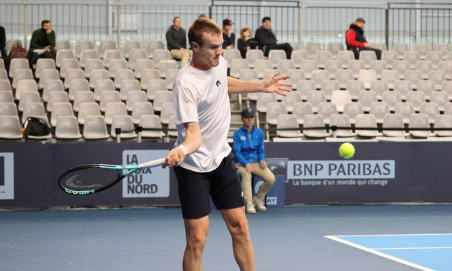 Лилль. Сачко одержал уверенную победу в финале квалификации Лилль. Сачко одержал уверенную победу в финале квалификации