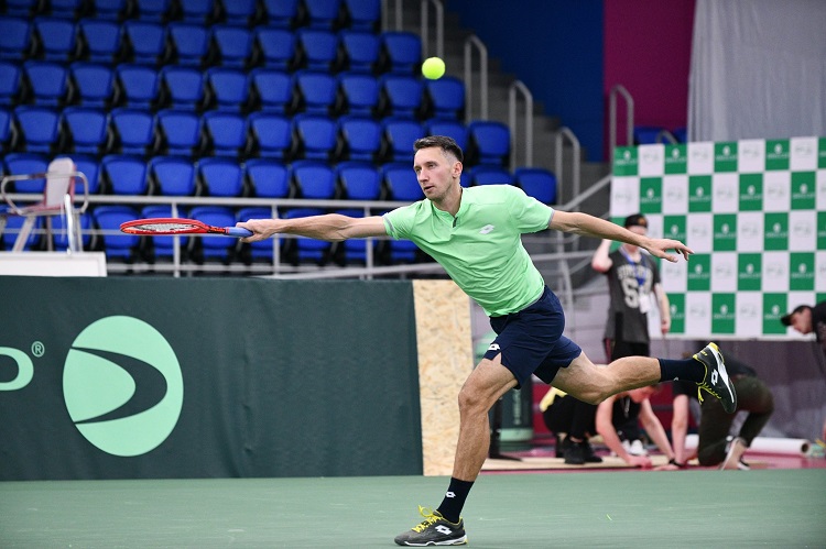 Марченко и Стаховский продолжают подготовку к матчам в Кубке Дэвиса