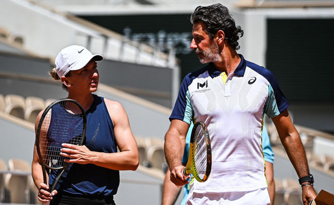 Патрик Муратоглу: "Я чувствую ответственность за случившееся с Симоной Халеп, потому что это была моя команда"