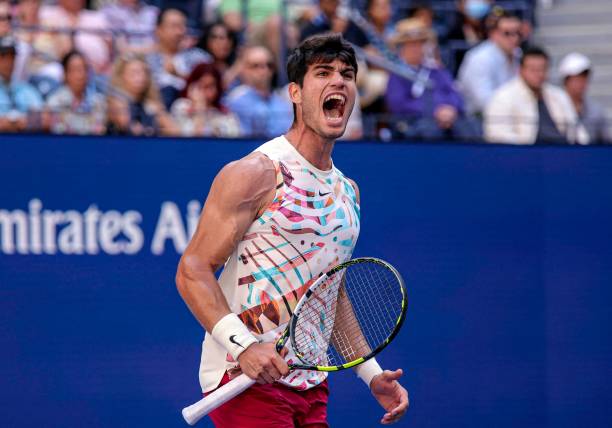 US Open. Алькарас не без проблем победил Эванса, Дрэйпер и Арнальди впервые сыграют в четвертом круге на турнире Grand Slam