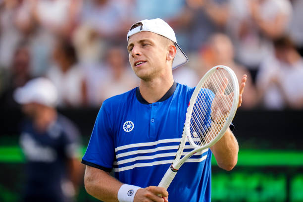 Хертогенбос. Грикспор победил Томпсона в решающем матче Хертогенбос. Грикспор победил Томпсона в решающем матче