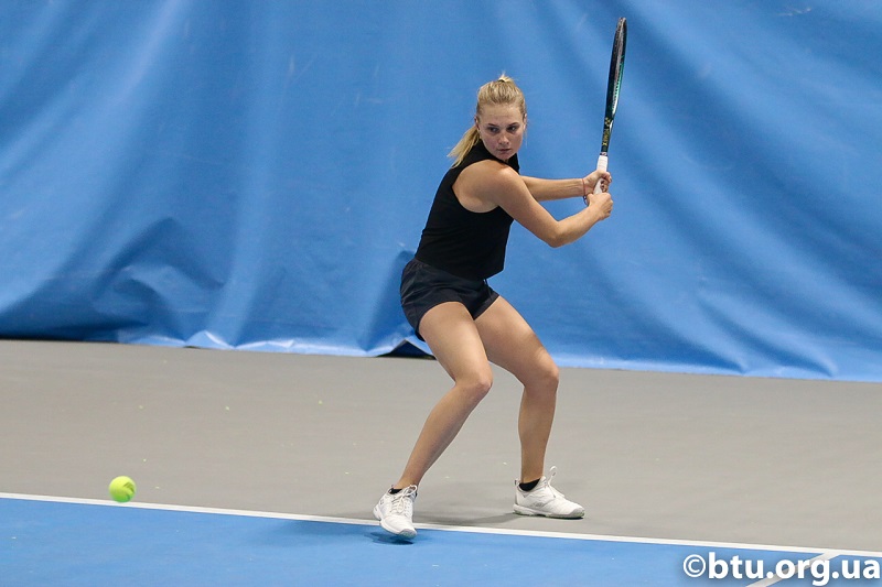 Кубок Федерации. Даяна Ястремская на тренировке в Эстонии