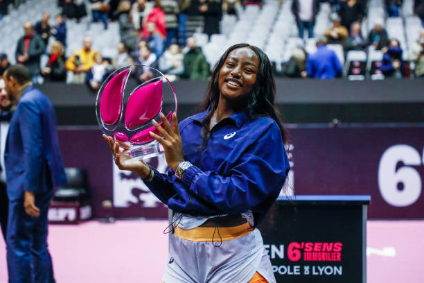 Рейтинг WTA. Швёнтек начинает 45-ю неделю на первом месте, чемпионки-дебютантки - Паркс и Чжу Линь обновили личные рекорды Рейтинг WTA. Швёнтек начинает 45-ю неделю на первом месте, чемпионки-дебютантки - Паркс и Чжу Линь обновили личные рекорды