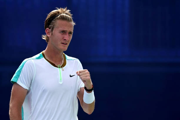 Шанхай. Корда одержал первую победу над соперником из топ-5, выбив из турнира Медведева, Фис впервые сыграет в третьем круге "Мастерса"