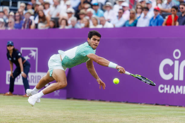 Лондон. Алькарас сыграет против Димитрова в четвертьфинале, Маннарино победил восьмую ракетку мира Лондон. Алькарас сыграет против Димитрова в четвертьфинале, Маннарино победил восьмую ракетку мира
