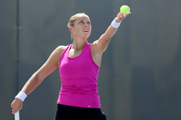 Шелби Роджерс: "На матч против Уильямс было важно выйти с мыслями о том, что я могу выиграть" Шелби Роджерс: "На матч против Уильямс было важно выйти с мыслями о том, что я могу выиграть"