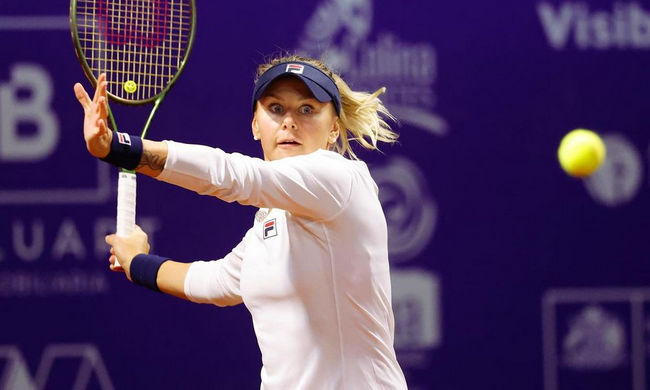 Стэнфорд. Байндл вышла во второй круг турнира