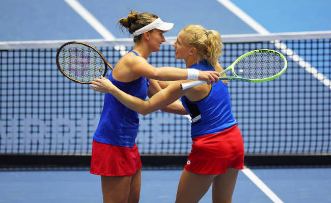 Billie Jean King Cup Finals. Чешки разгромили действующих чемпионок, Словения одержала дебютную победу
