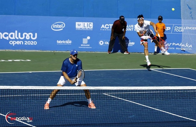 По. Молчанов сыграет в парном четвертьфинале